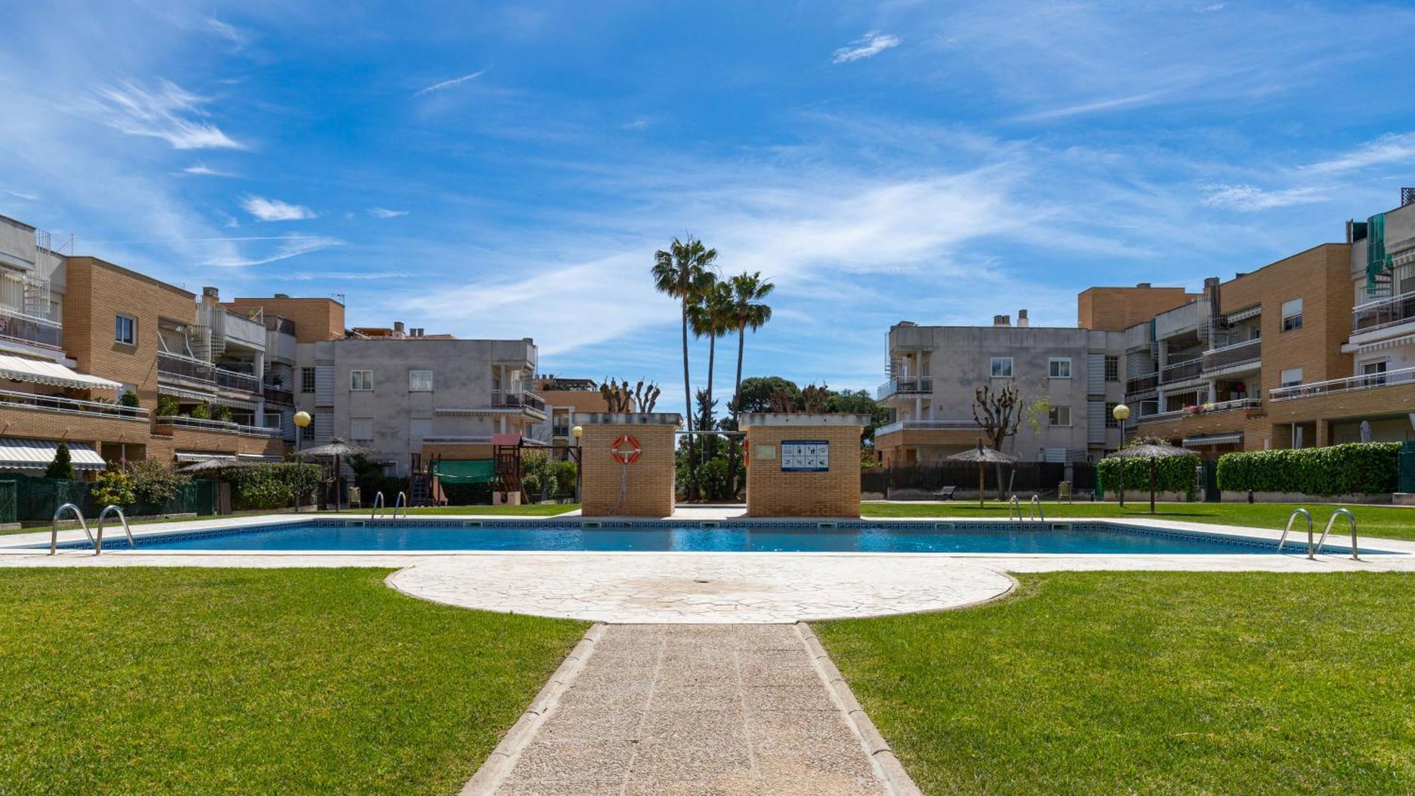 Cambrils Haven:2Br+2Bth+Wf+Pool Apartment ภายนอก รูปภาพ