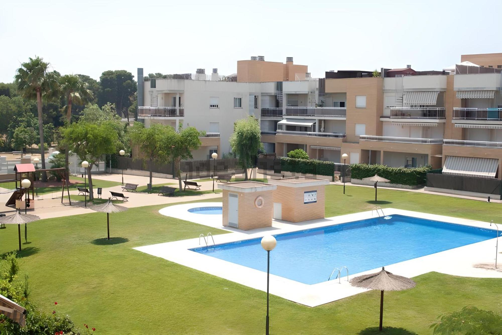 Cambrils Haven:2Br+2Bth+Wf+Pool Apartment ภายนอก รูปภาพ
